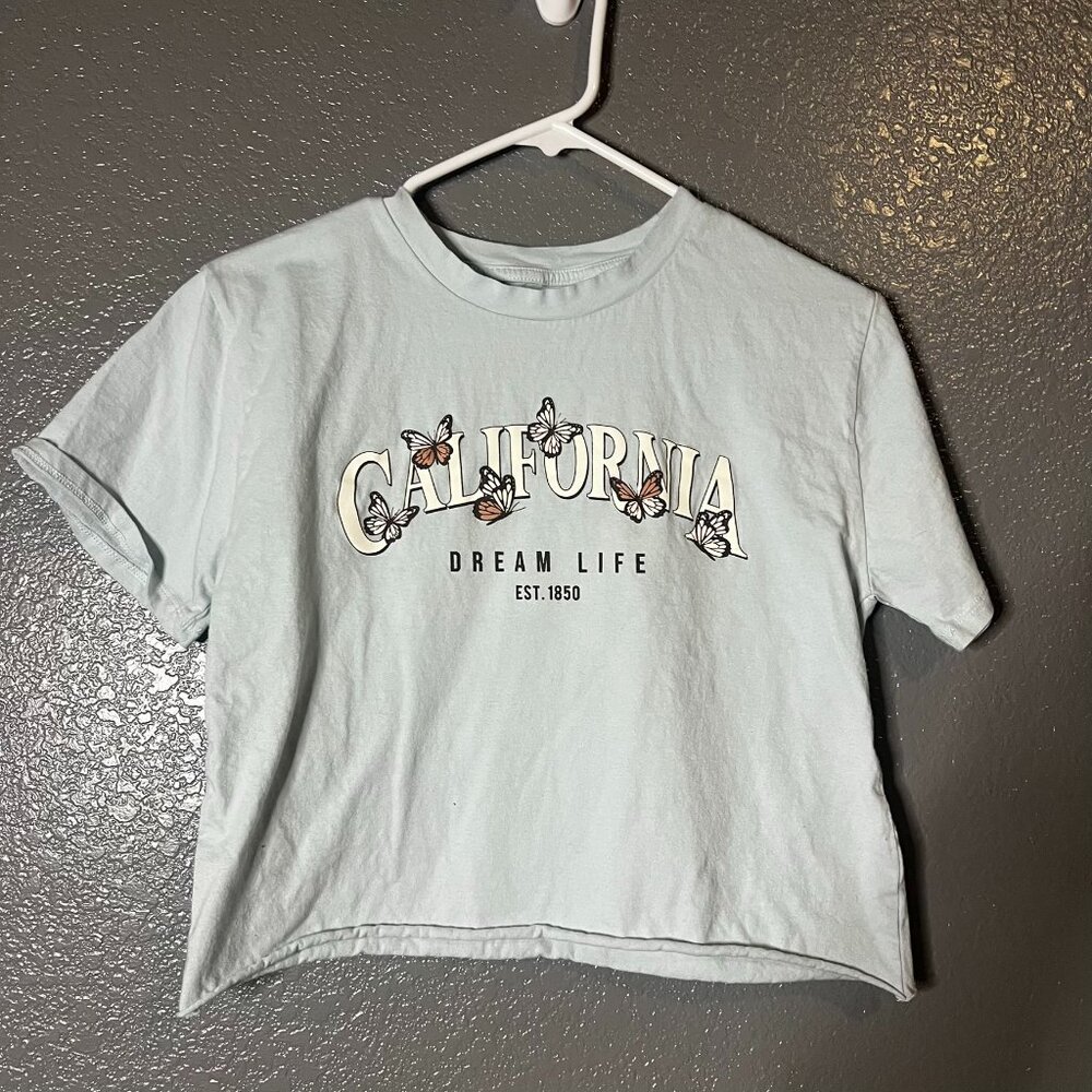 California Dream Life Butterfly Graphic Crop Tee Organic Cotton Small